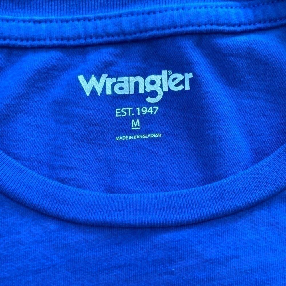 MEN’S Wrangler Graphic Tshirt - Medium - Picture 4 of 9